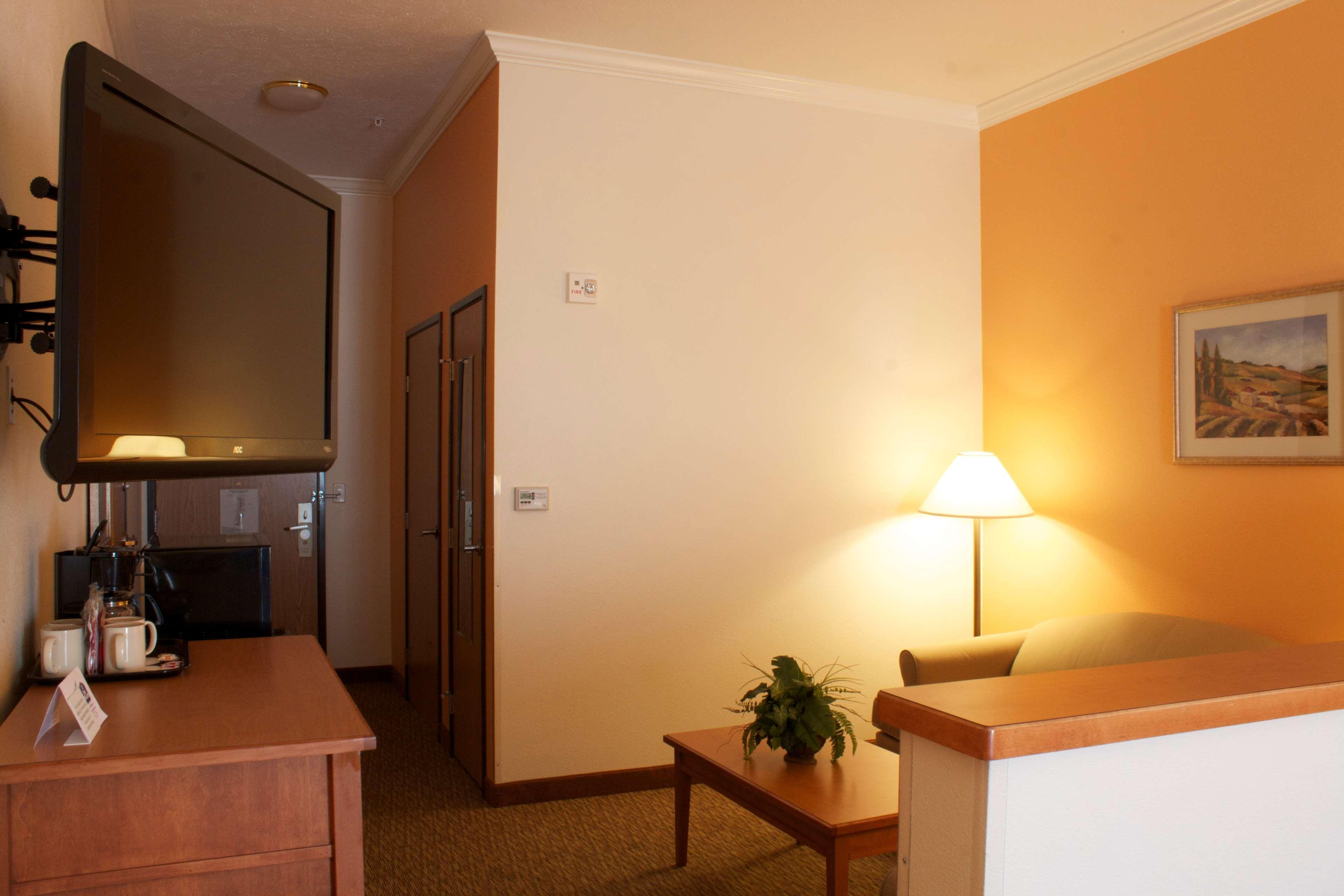 Best Western Plus Grapevine Inn Sunnyside Dış mekan fotoğraf