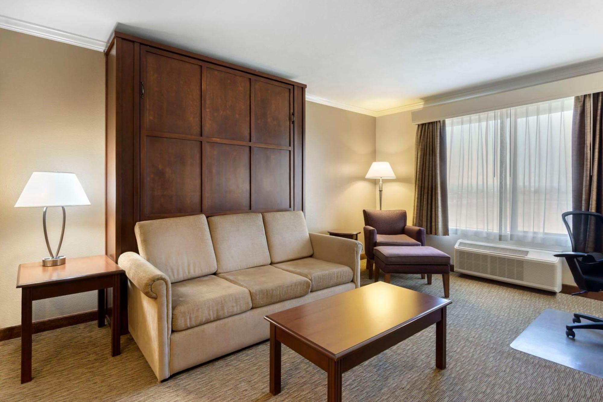 Best Western Plus Grapevine Inn Sunnyside Dış mekan fotoğraf